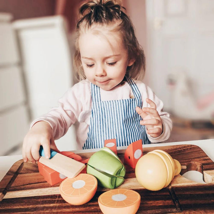 Conjunto de Chefe com Fruta para Cortar