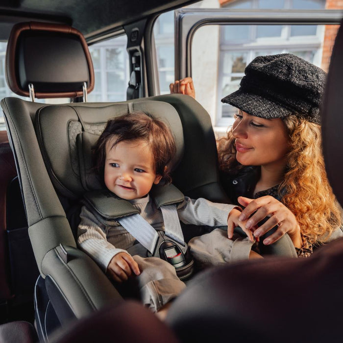 Britax Römer DualFix Pro M Lux Urban Olive 61-105 cm
