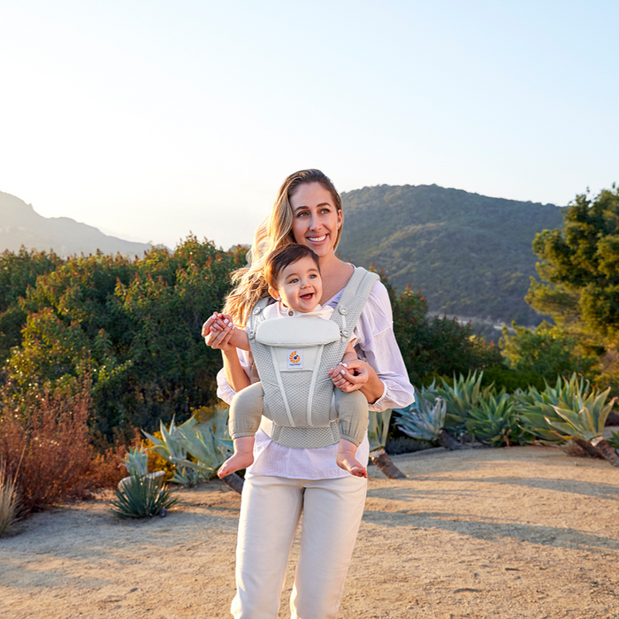 Ergobaby Carrier Omni Breeze Gray Perla