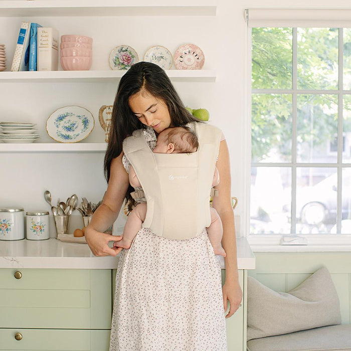 Ergobaby Embrace Knit Cream Baby Carrier