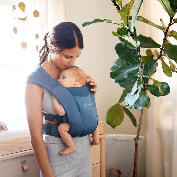 Ergobaby Mochila Porta Bebé Embrace Air Mesh Azul