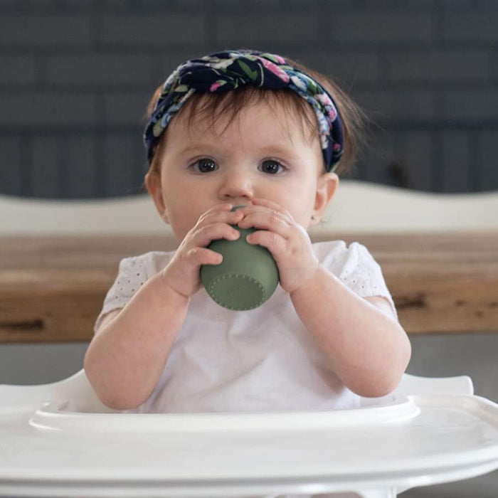 Copo Tiny Cup em Silicone Oliva 60ml