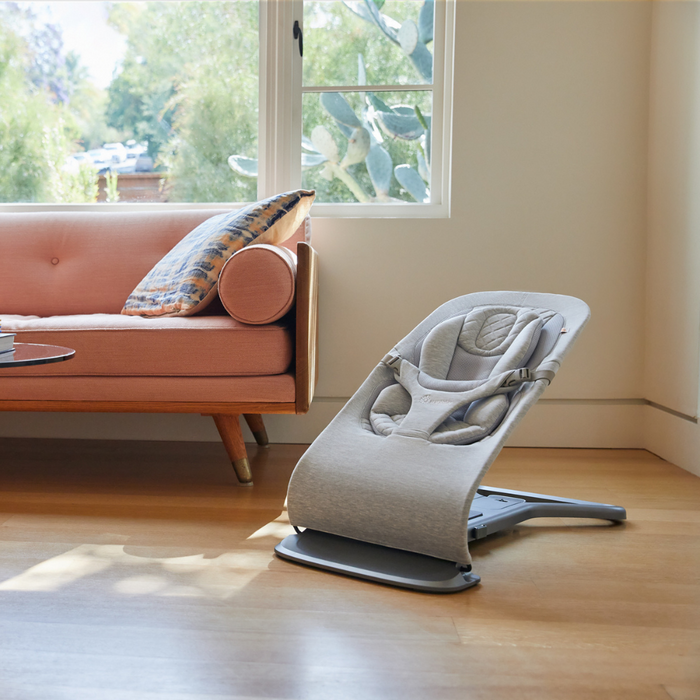 Ergobaby Evolve Lounger Light Gray