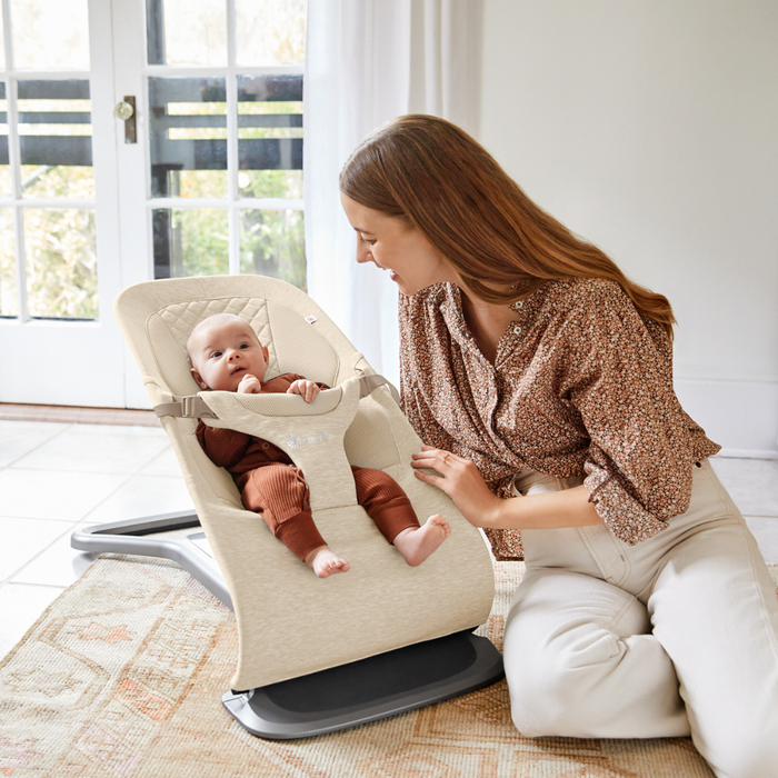 Ergobaby Evolve Creme Lounger