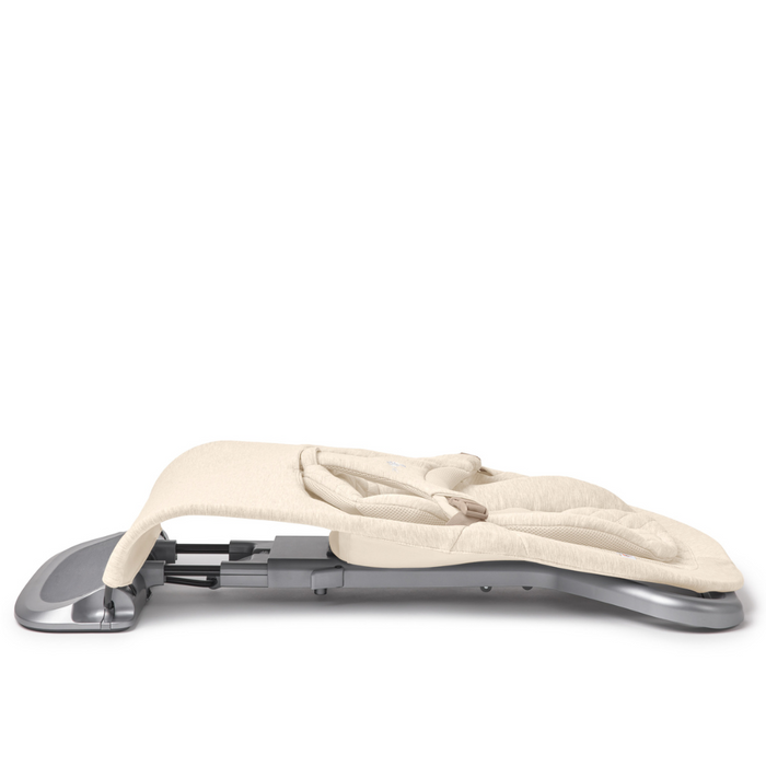 Ergobaby Evolve Creme Lounger