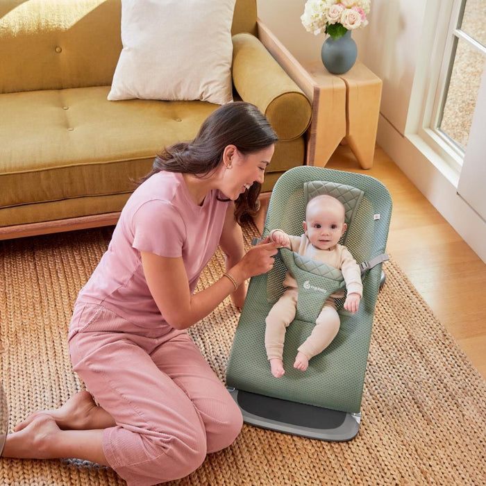 Ergobaby Evolve Mesh Sage Lounger