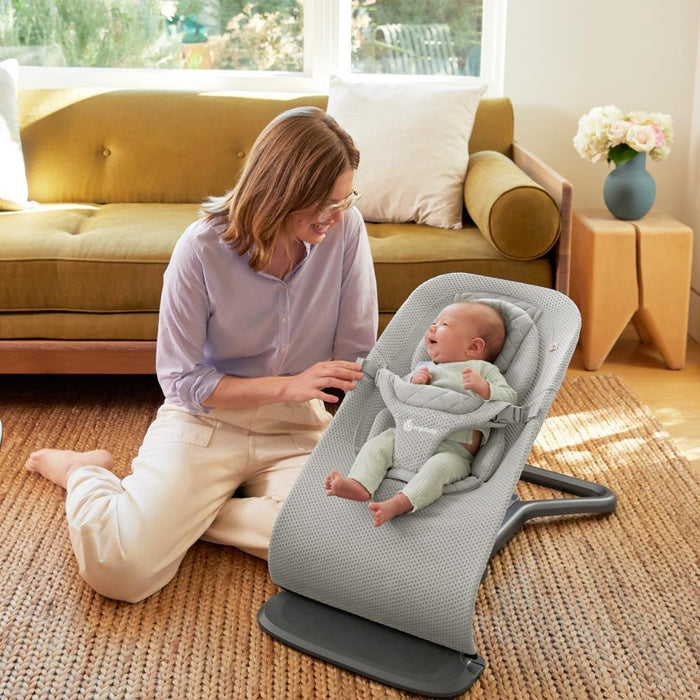 Espreguiçadeira Ergobaby Evolve Mesh Light Grey