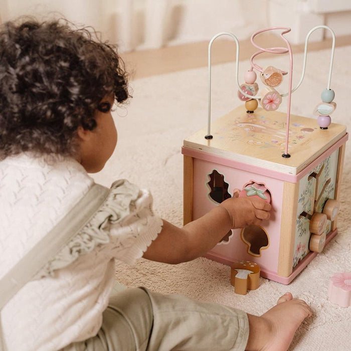 Cubo de Atividades em Madeira Fairy Garden