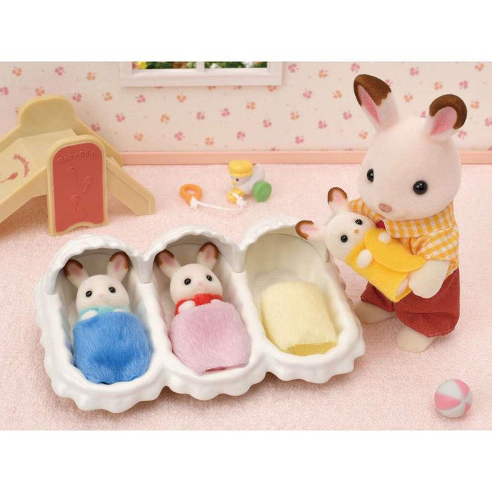 Sylvanian Families Quarto Trigémeos com Acessórios