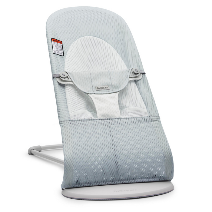 Tumbona de malla suave BabyBjorn gris claro/blanco