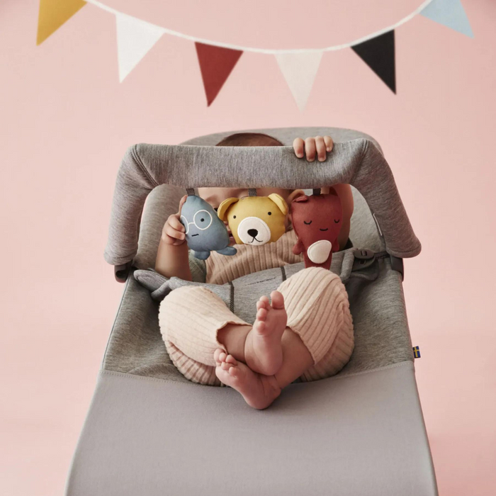 Espreguiçadeira BabyBjörn Bliss 3D Jersey Light Grey + Brinquedo Soft Friends