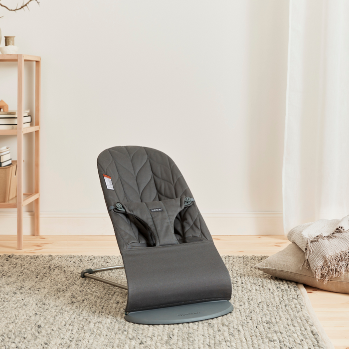 Sillón BabyBjörn Bliss Petal Antracita + Juguete Ojos Saltones