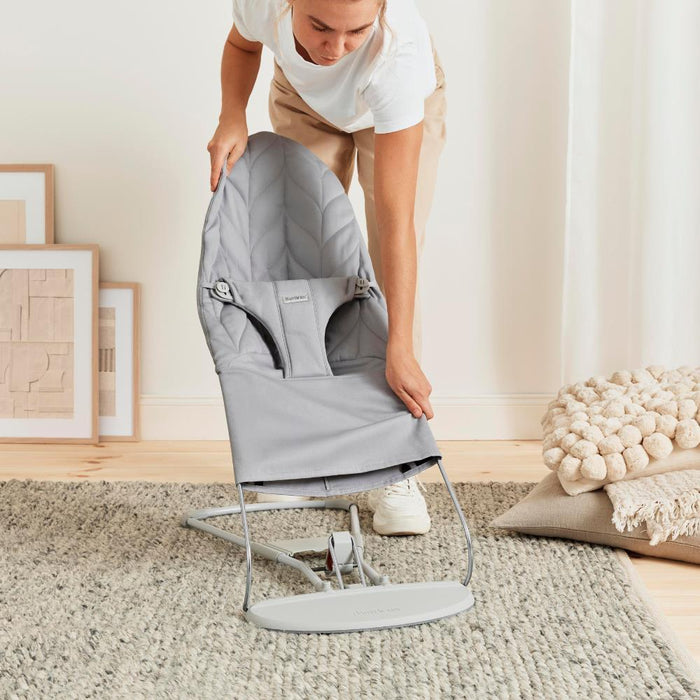 Espreguiçadeira BabyBjörn Bliss Petal Light Grey